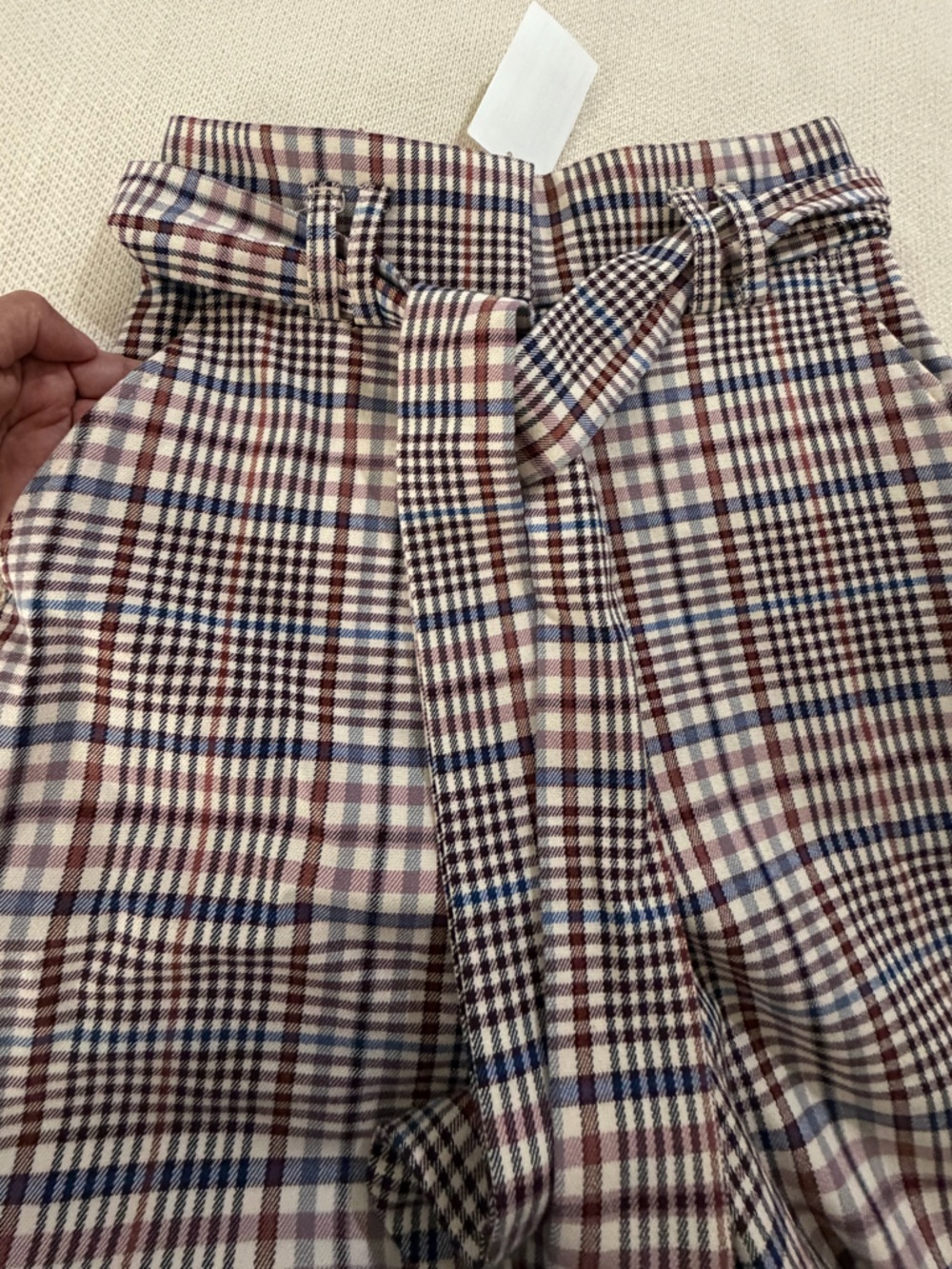 H&M Checked Tie-Waist Wide Leg Pants - Beige Plaid - Picture 8 of 13